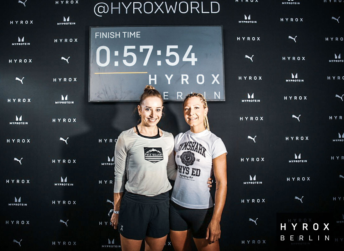 Ein Bild des Trainers, der vor seiner Hyrox-Zeit posiert.